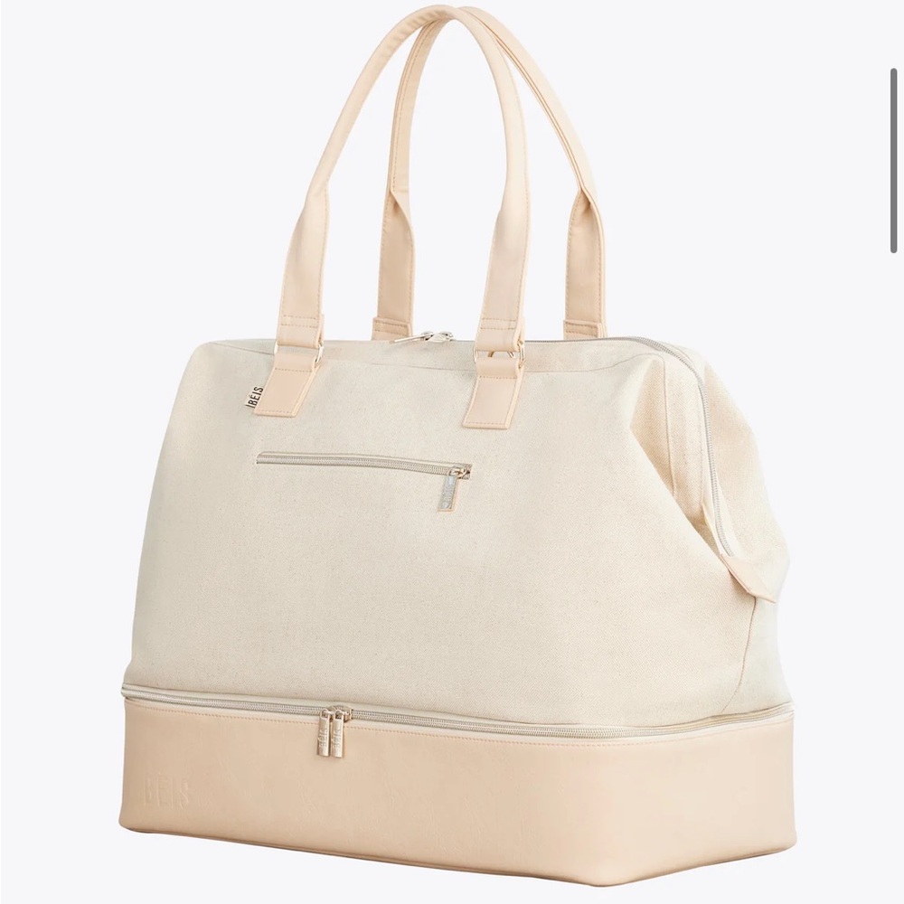 Beis The Weekender in Beige